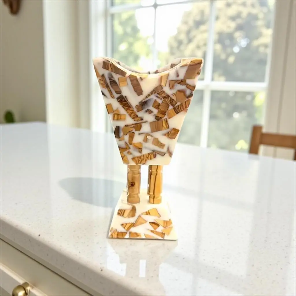 M - Art White الديوان